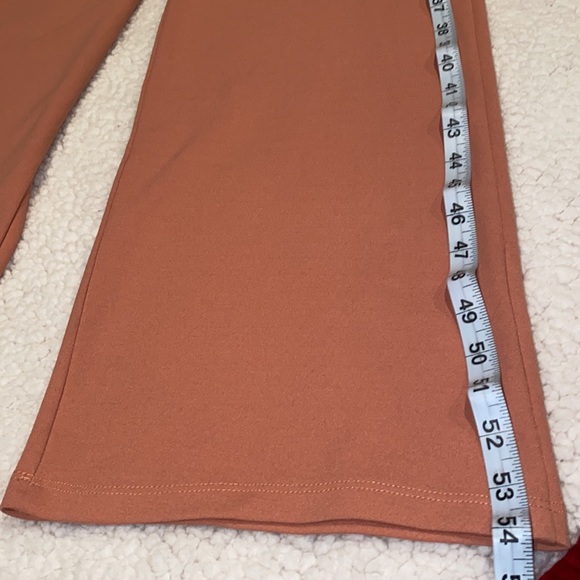 Windsor Open Back Flared Hem Jumpsuit Peach Color Size XS NWT - Picture 12 of 14